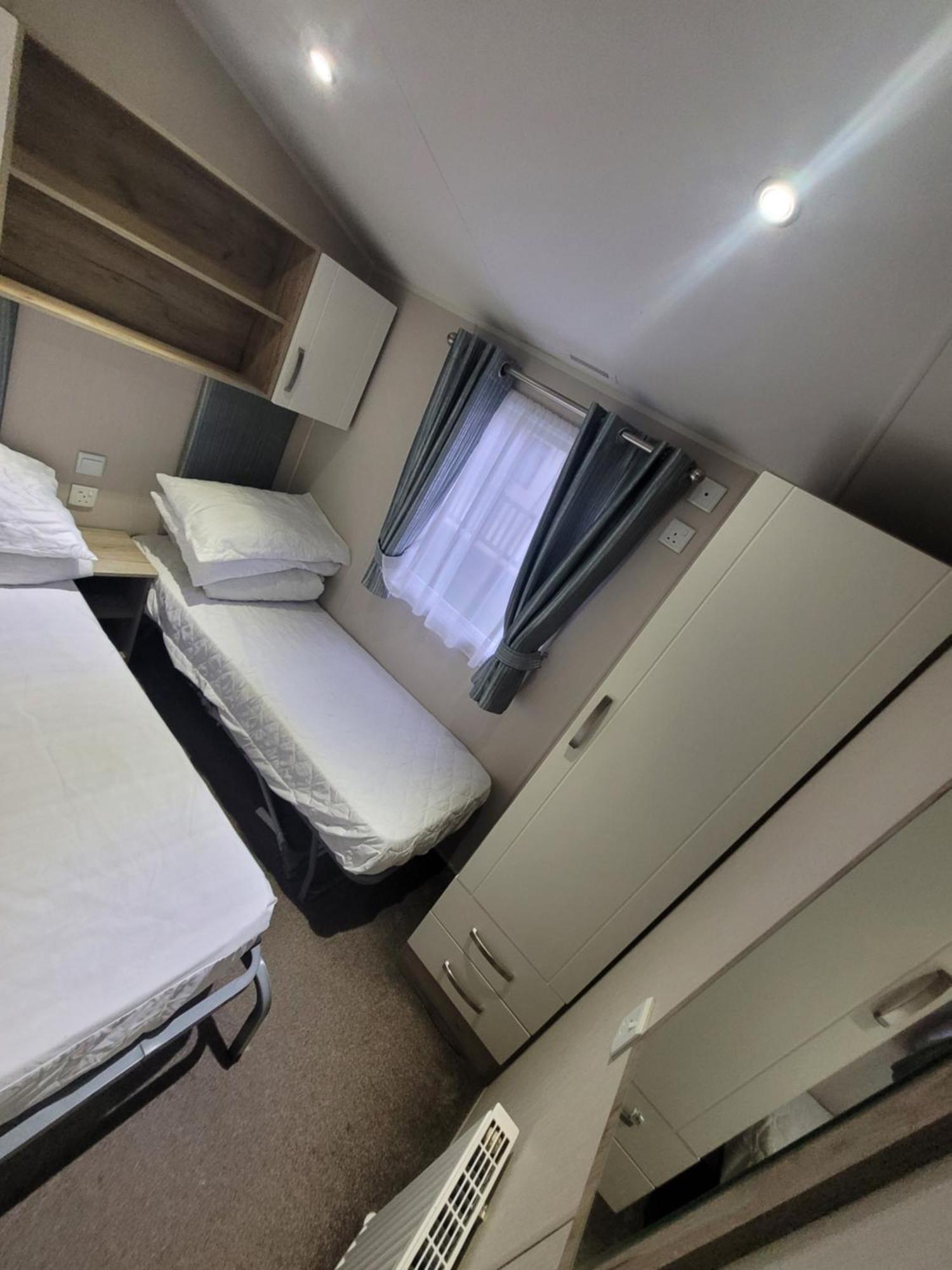 A22 Unity Beach Holiday Resort Unity Brean Sleeps 8 People 3 Bedrooms 1 Pet Stays Free Berrow ภายนอก รูปภาพ