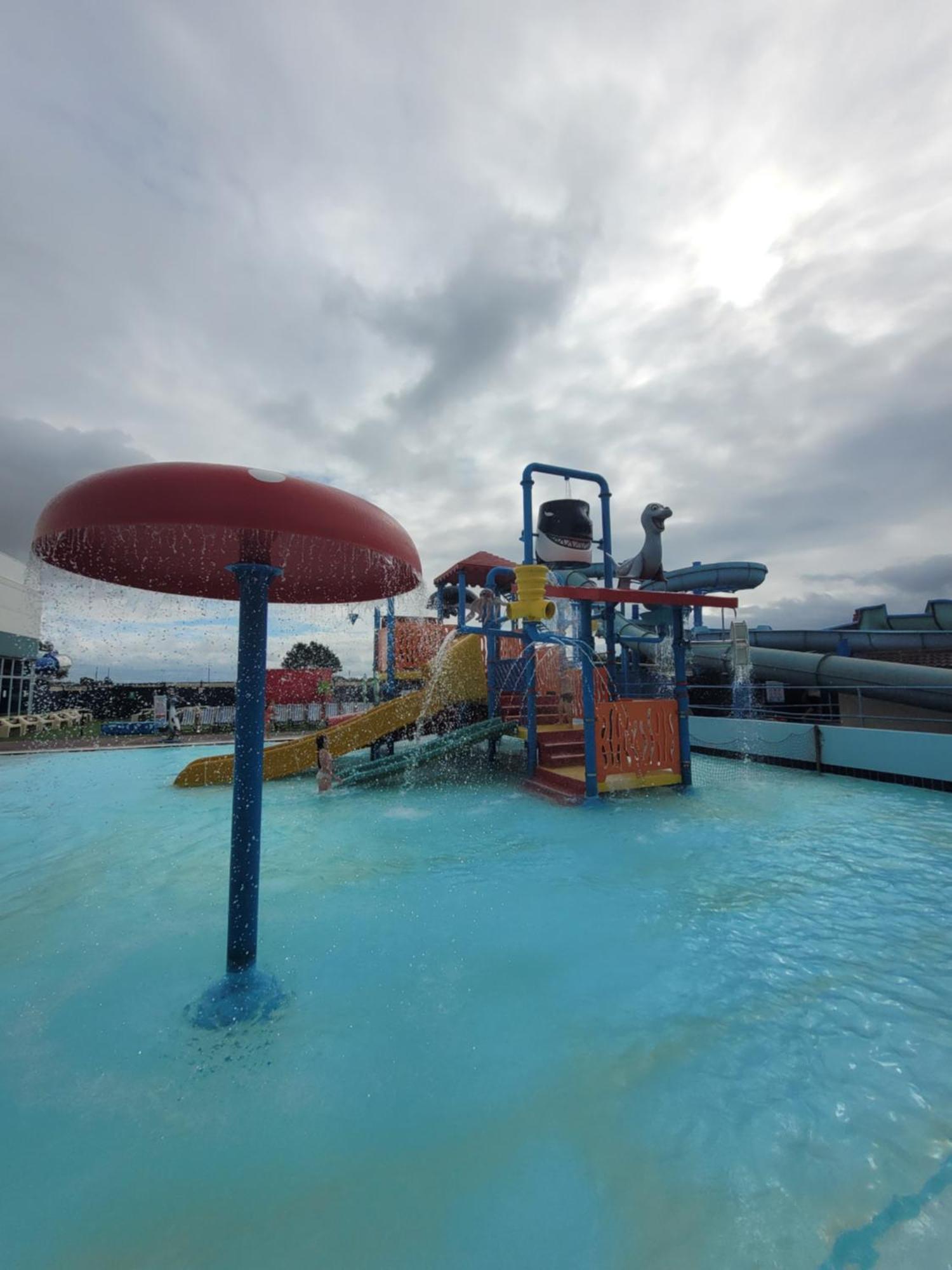 A22 Unity Beach Holiday Resort Unity Brean Sleeps 8 People 3 Bedrooms 1 Pet Stays Free Berrow ภายนอก รูปภาพ